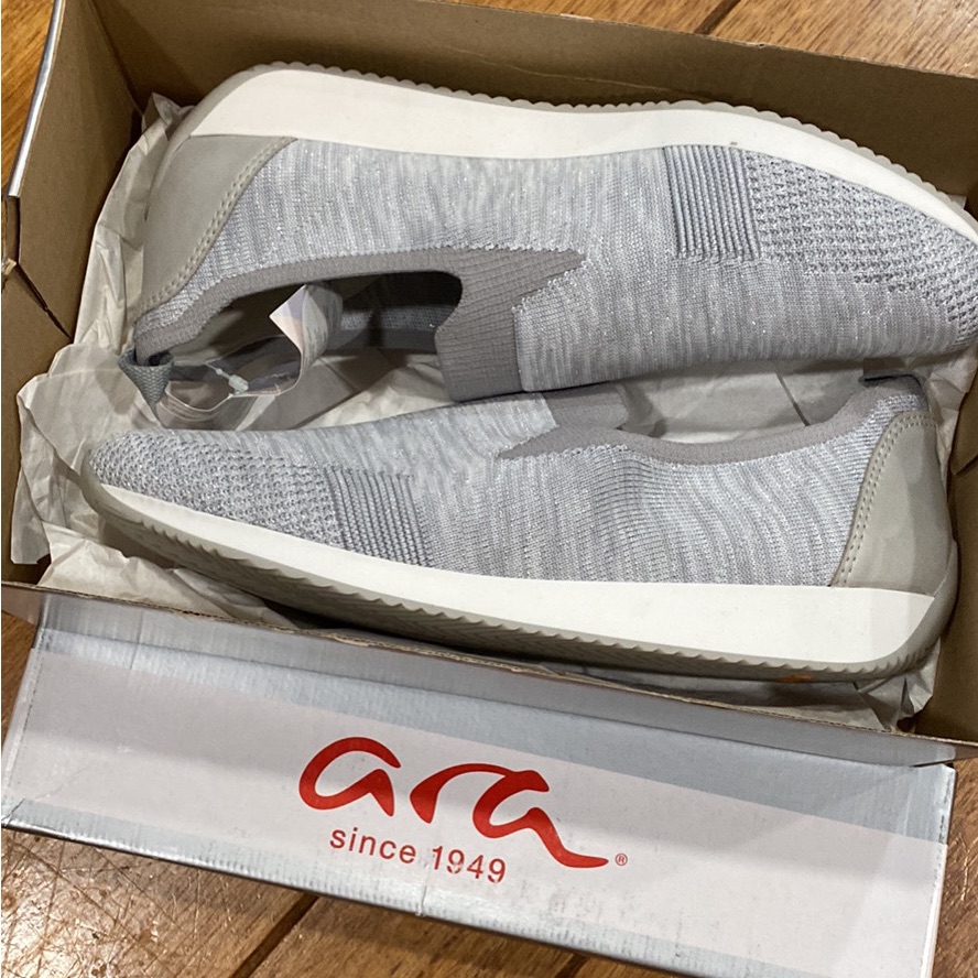 New Ara Leena Silver Woven Shoe Size 10
